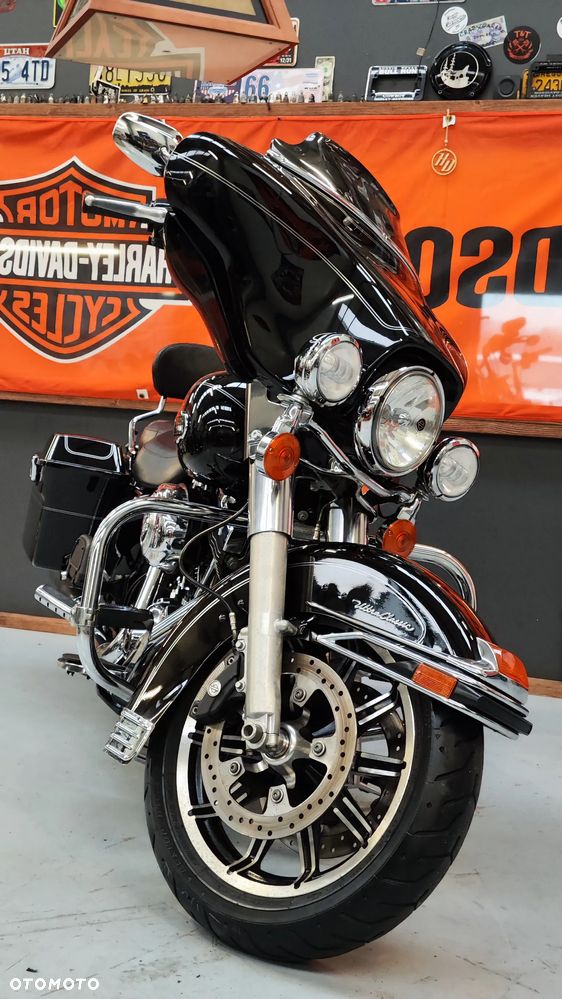 Harley-Davidson Touring Electra Glide - 6