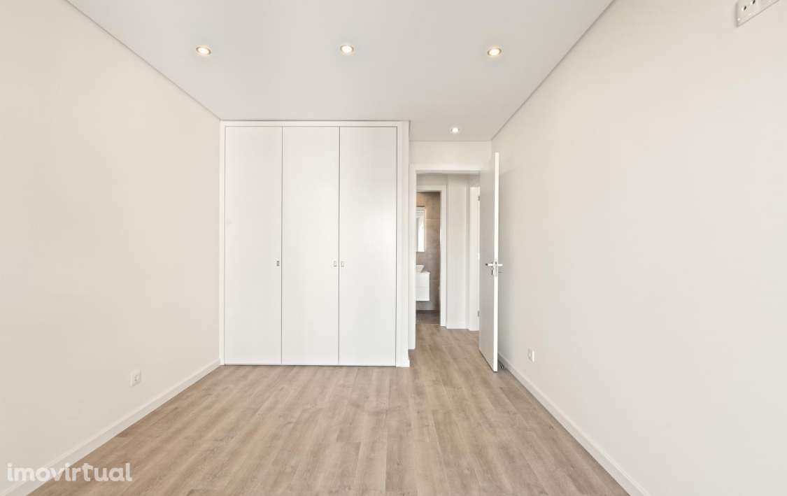 Apartamento T2,T3 arrendamento Carcavelos/Parede - Grande imagem: 5/12