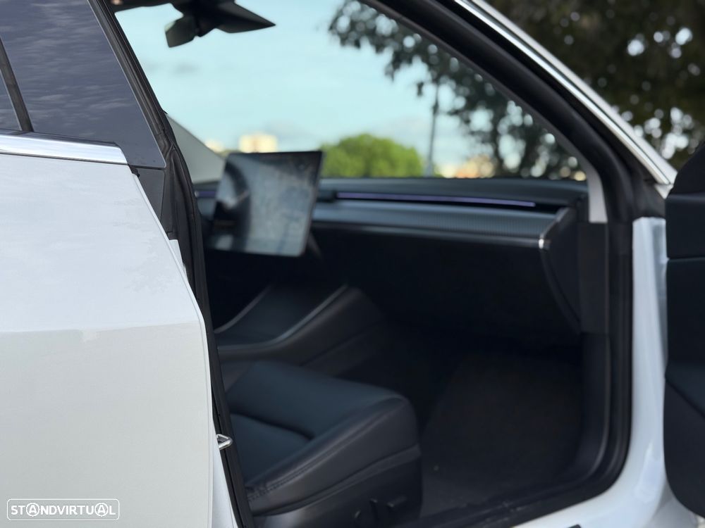 Tesla Model 3 Performance Dual Motor AWD - 17