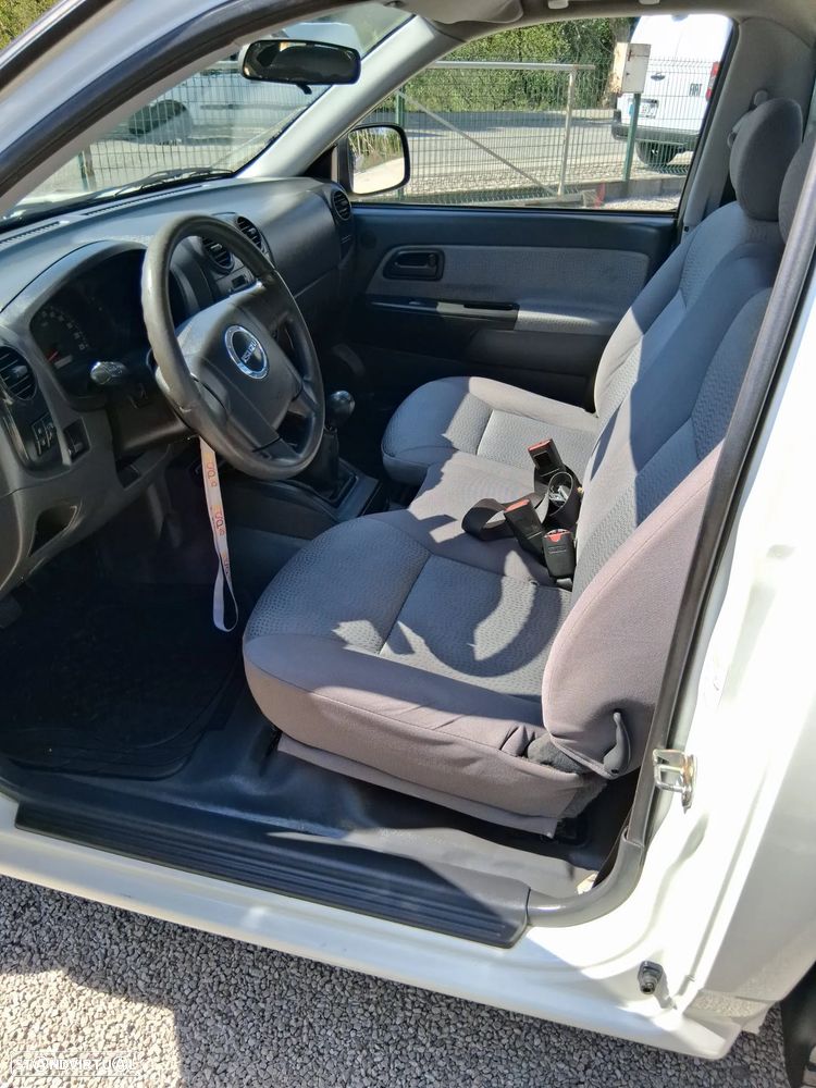 Isuzu D-Max - 13