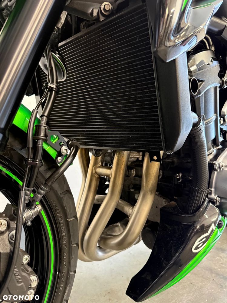 Kawasaki Z 900 - 23