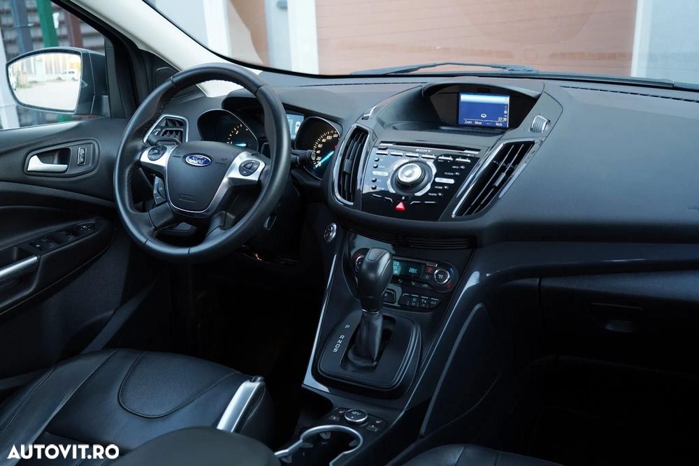 Ford Kuga 2.0 TDCi 4x4 Aut. Individual - 12
