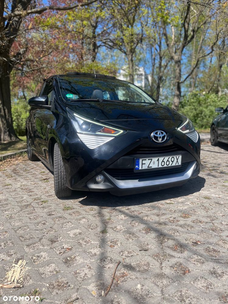 Toyota Aygo x-clusiv - 29