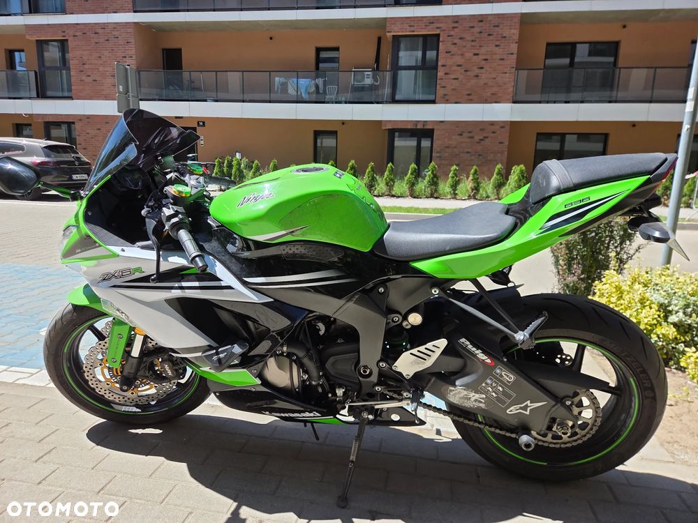 Kawasaki ZXR - 3