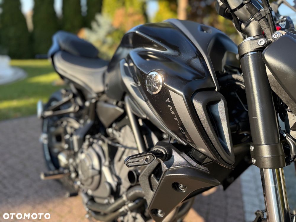 Yamaha MT - 5