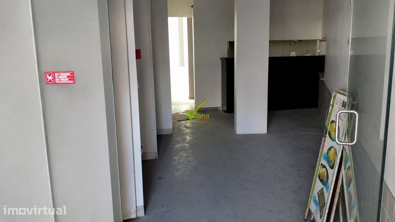 Arrenda Loja no Centro da Cidade Póvoa de Varzim - Grande imagem: 3/9
