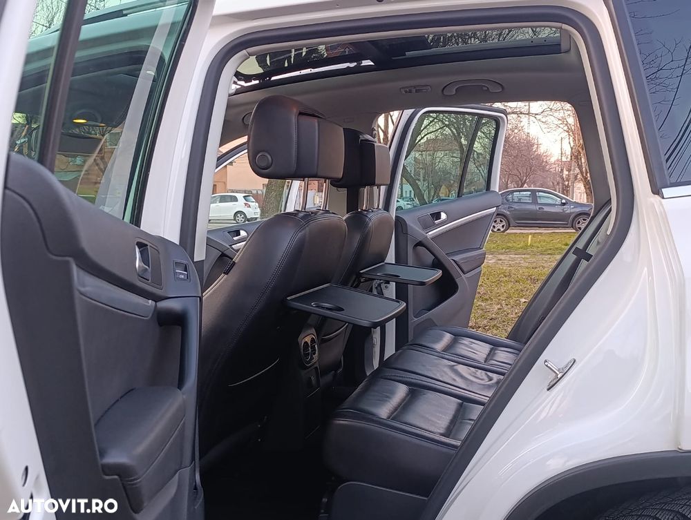 Volkswagen Tiguan - 8