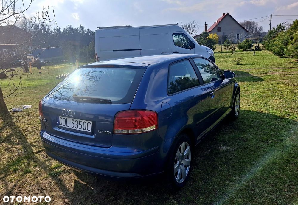 Audi A2 - 12