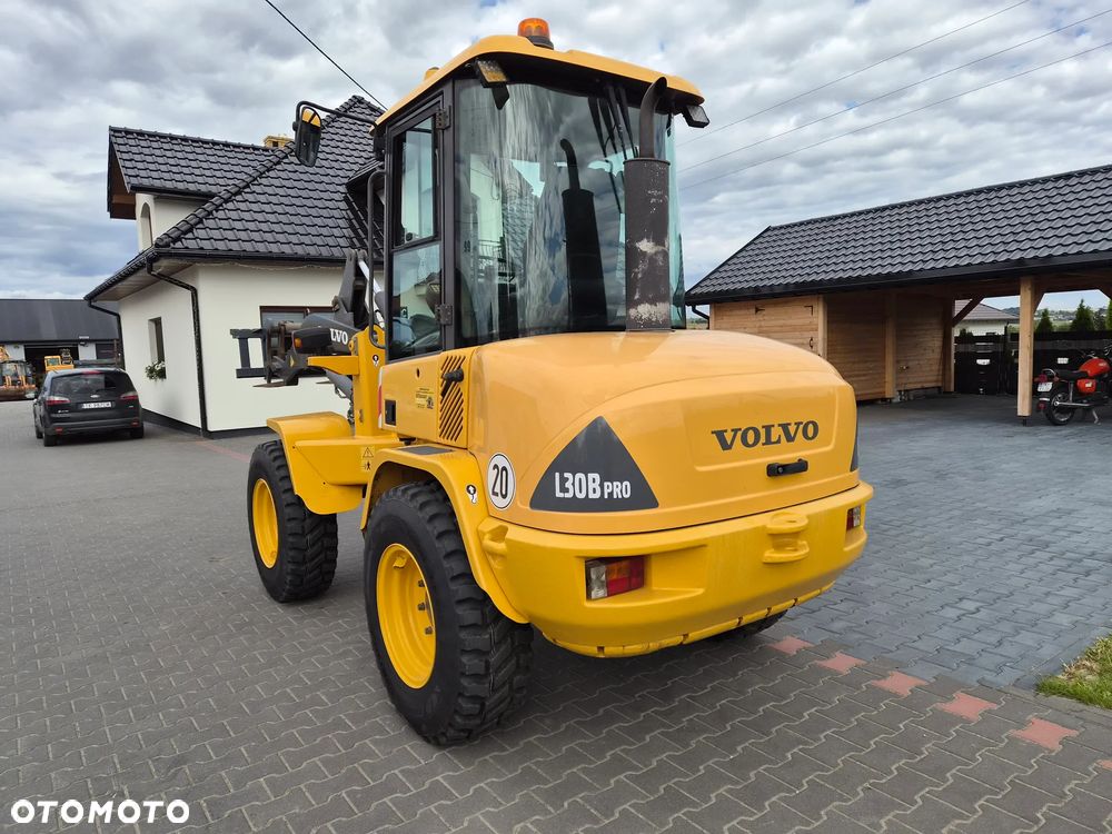 Volvo L30B Pro - 5