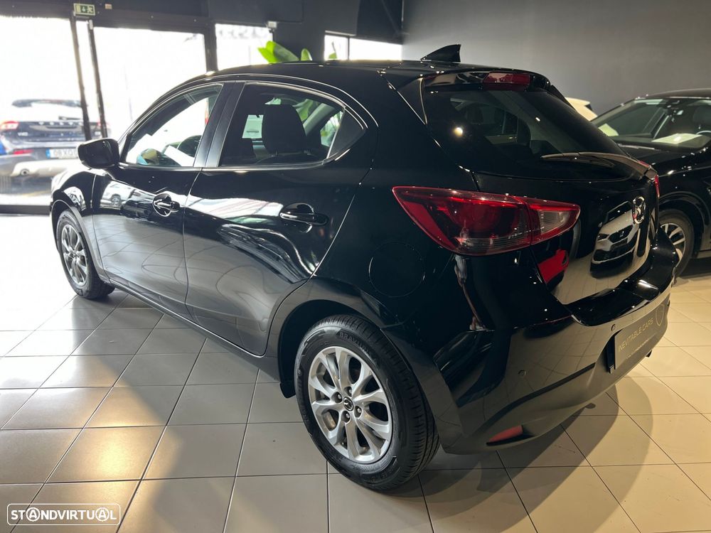Mazda 2 1.5 Sky.Evolve - 7
