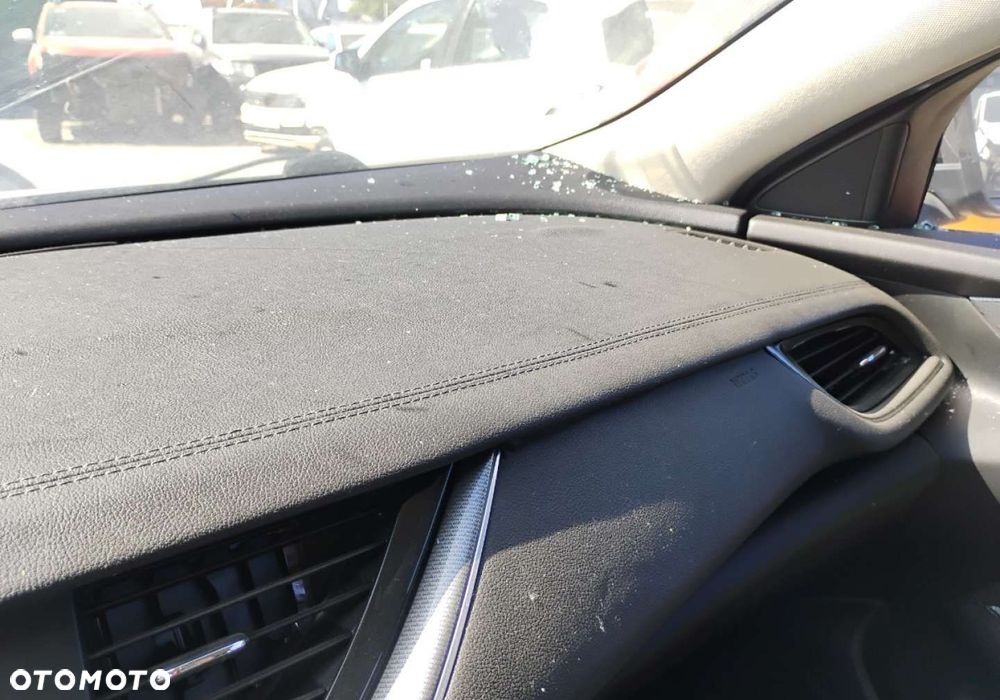 Opel Insignia - 19