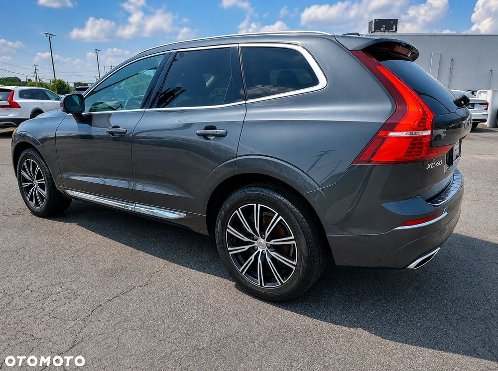 Volvo XC 60 B5 B AWD Inscription - 3