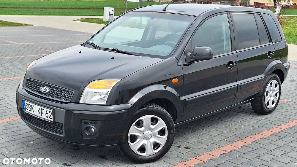 Ford Fusion - 19