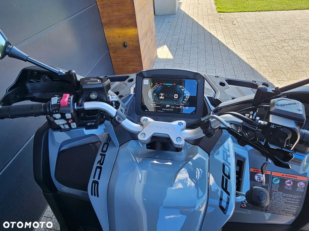 CFMoto CForce - 10