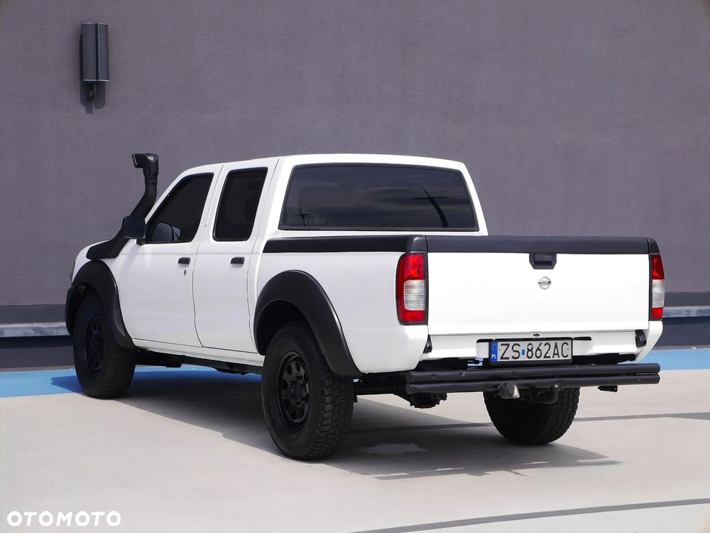 Nissan NP300 Pickup 2.5d DC Base