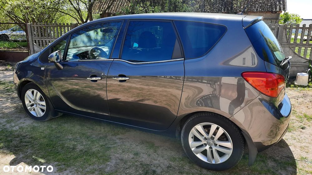 Opel Meriva - 4