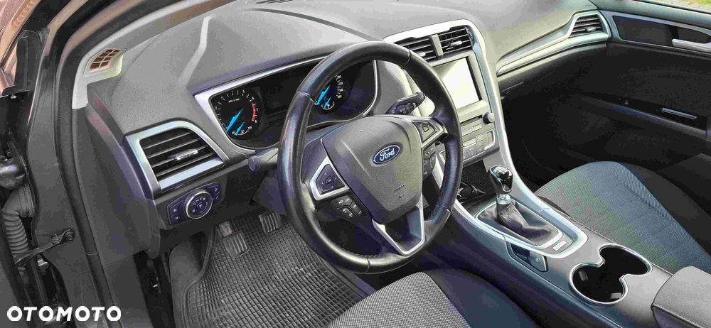 Ford Mondeo 1.5 EcoBoost Trend - 10