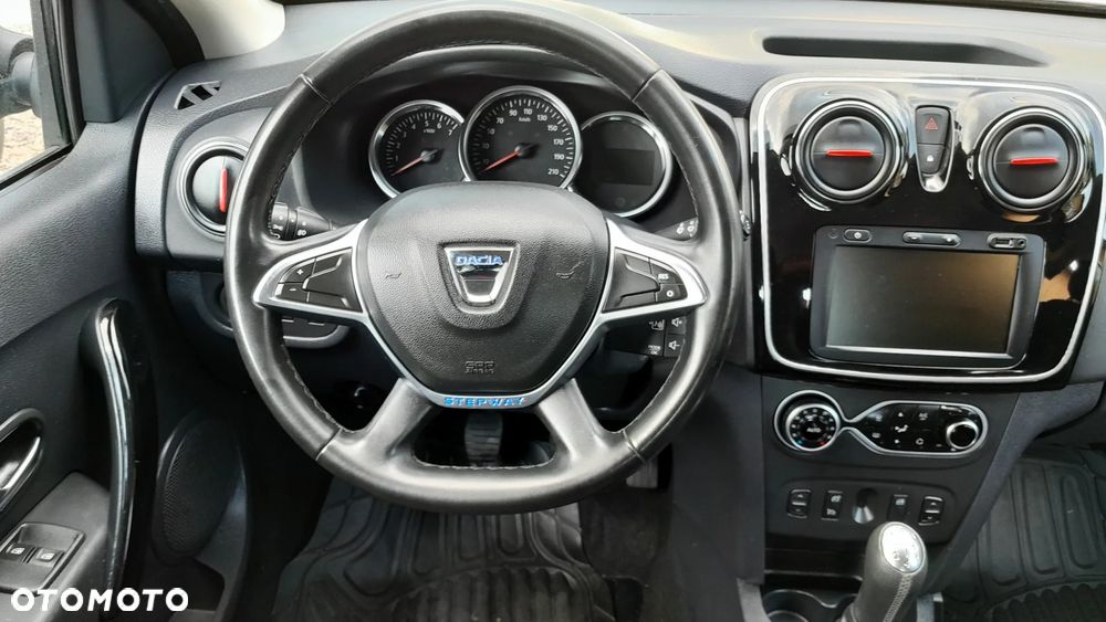Dacia Sandero Stepway - 16