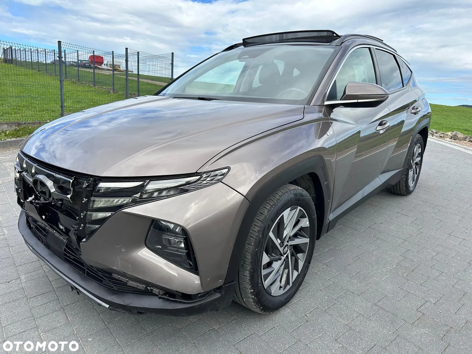 Hyundai Tucson - 1