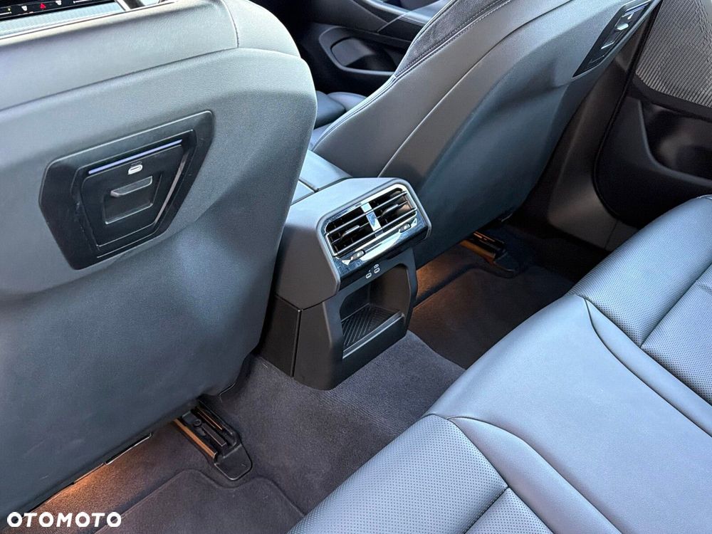 BMW Seria 5 - 16