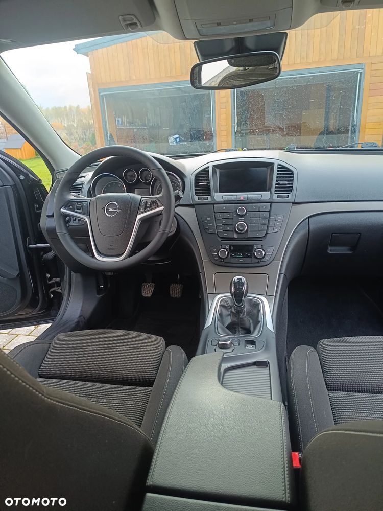 Opel Insignia - 22