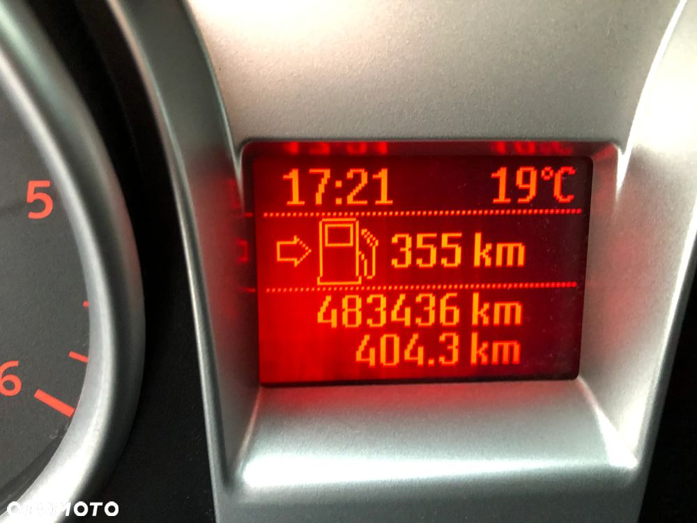 Ford Focus 1.8 TDCi FX Gold / Gold X - 21