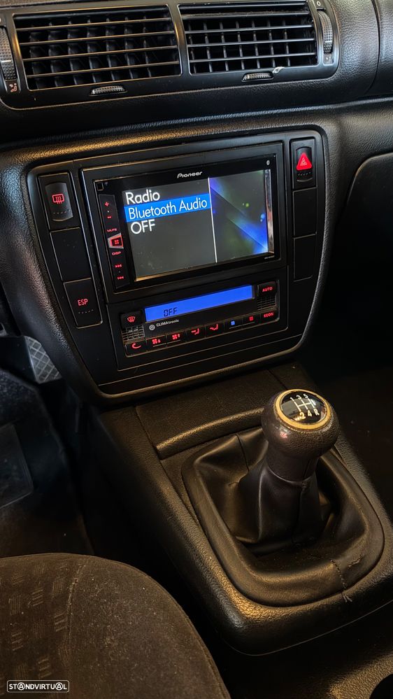 VW Passat 1.9 TDi Comfortline - 20
