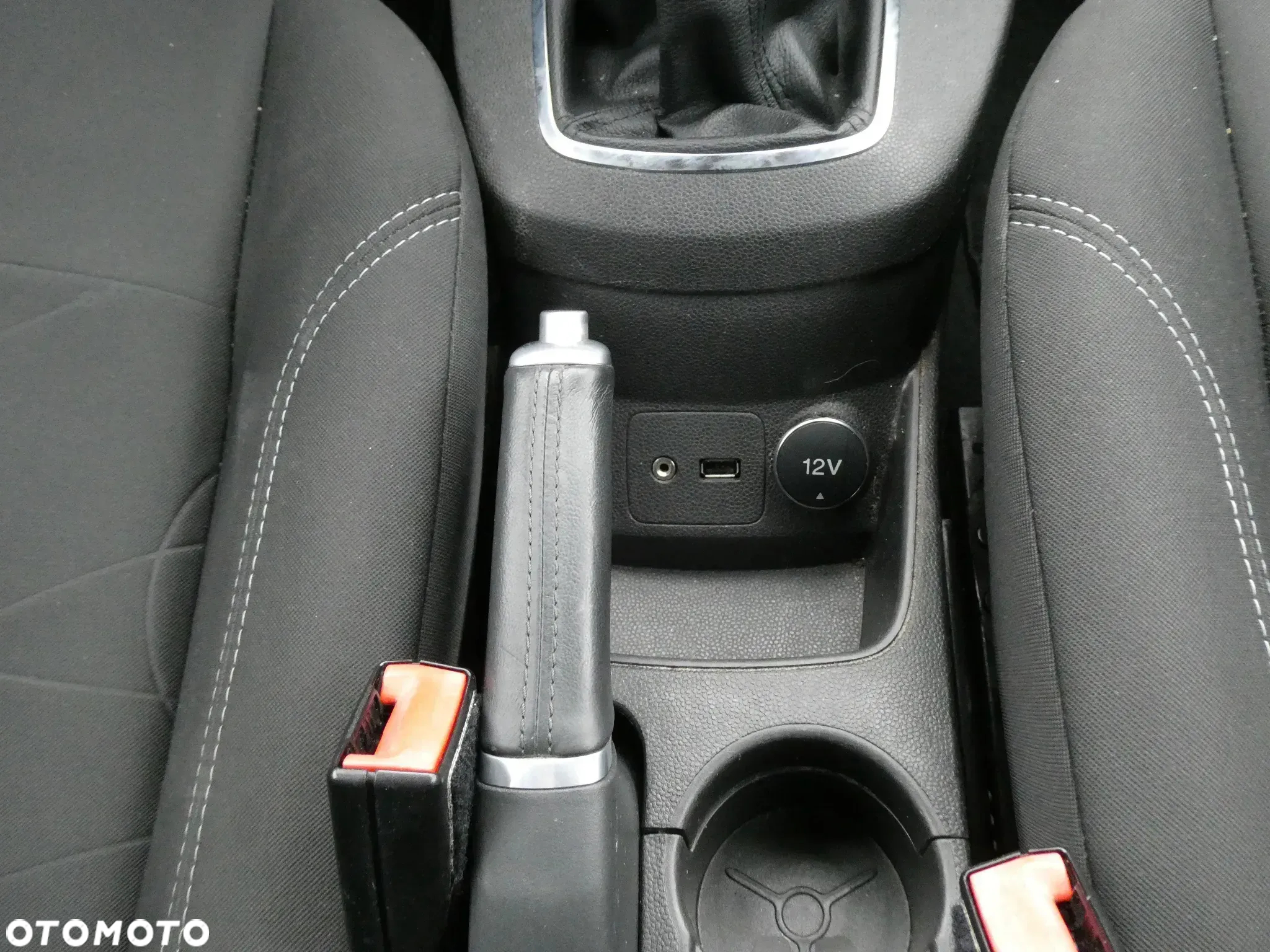 Ford Fiesta 1.25 SYNC Edition - 16
