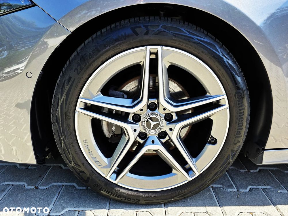 Mercedes-Benz Klasa A 200 AMG Line 7G-DCT - 9