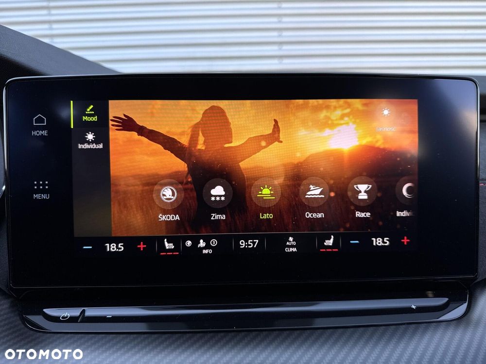 Skoda Octavia 2.0 TDI RS DSG - 23