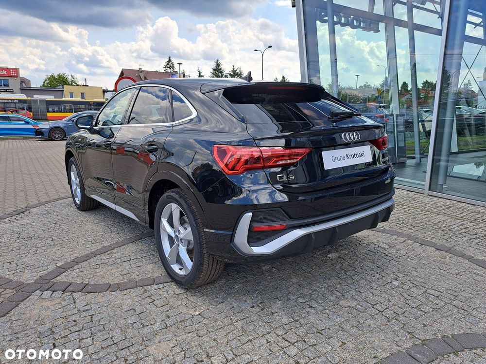 Audi Q3 Sportback - 7