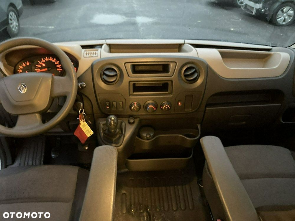 Renault Master - 31