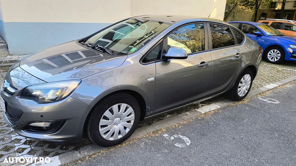 Opel Astra 1.6 TWINPORT ECOTEC Enjoy - 8