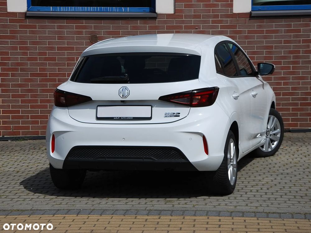 MG MG3 3 Hybrid+ Luxury - 25