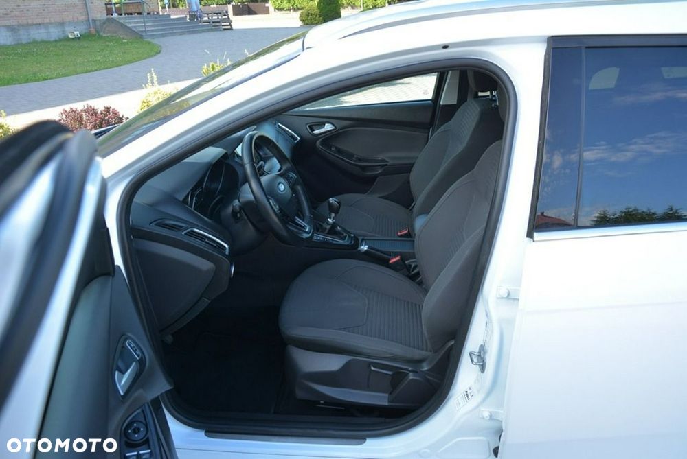 Ford Focus 1.5 EcoBoost STart-Stopp-System ST-LINE - 17