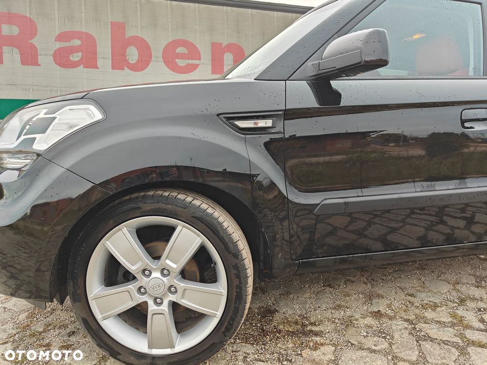 Kia Soul 1.6 L - 23