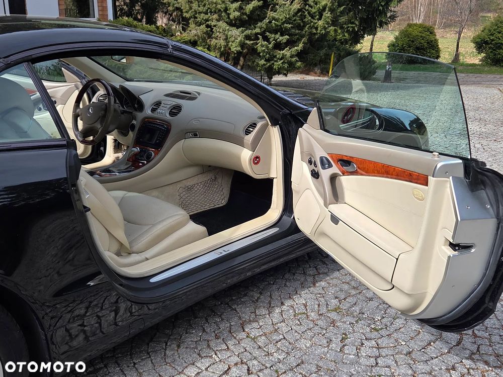 Mercedes-Benz SL - 8