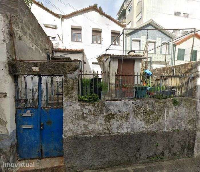 Moradia Bifamiliar Independente - Grande imagem: 2/2