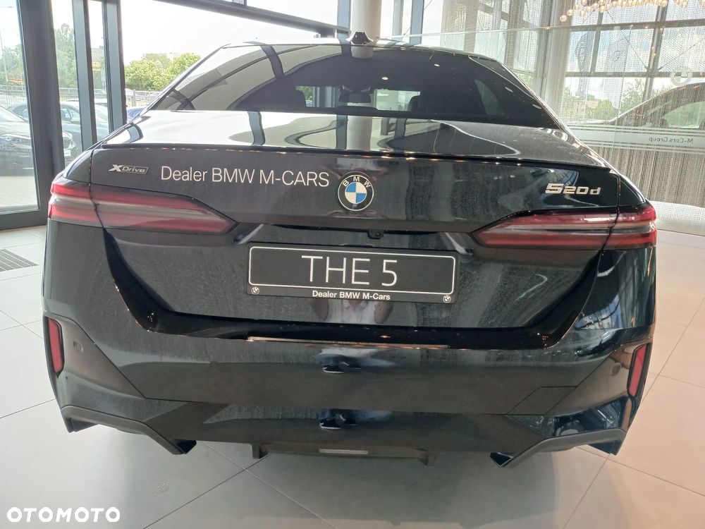 BMW Seria 5 520d mHEV - 15