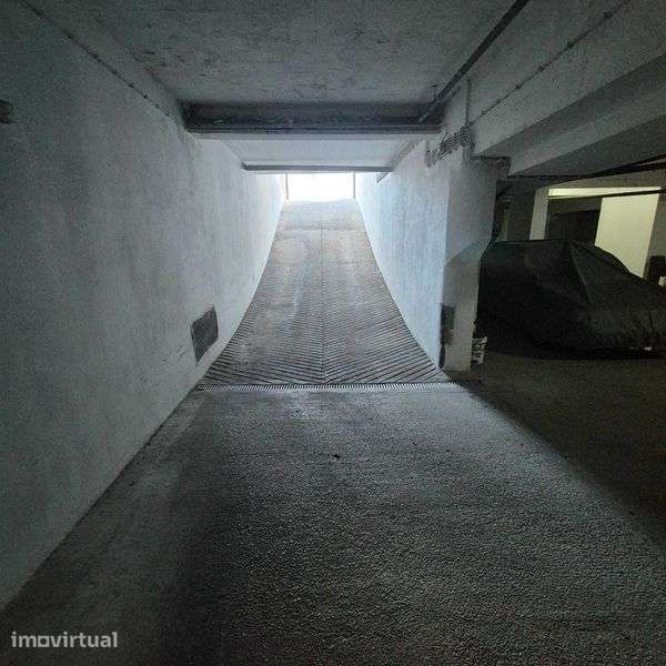 Lugar de garagem Centro do Barreiro - Grande imagem: 3/5