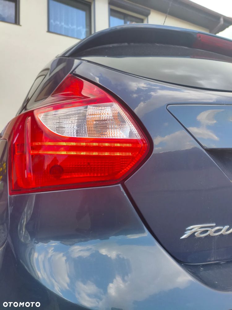 Ford Focus 1.6 Ambiente Start - 15