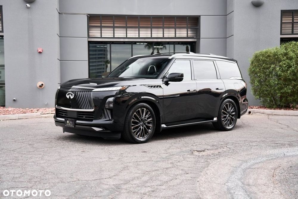 Infiniti QX80 - 8