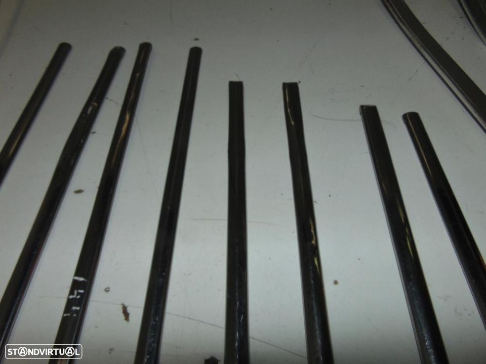 Volvo 144S 69 friso pára-brisas - 5