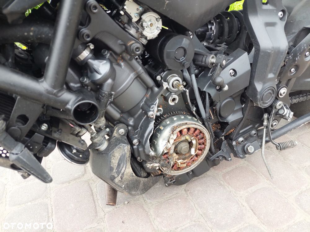 Yamaha MT - 9