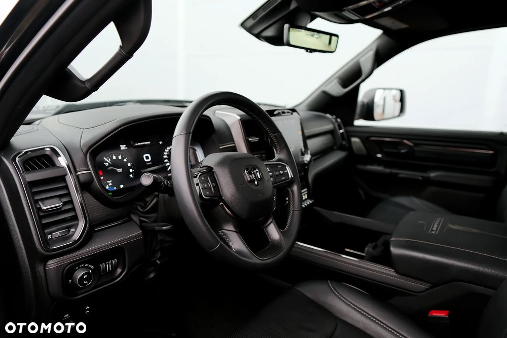 RAM 1500 5.7 Crew Cab Limited - 23