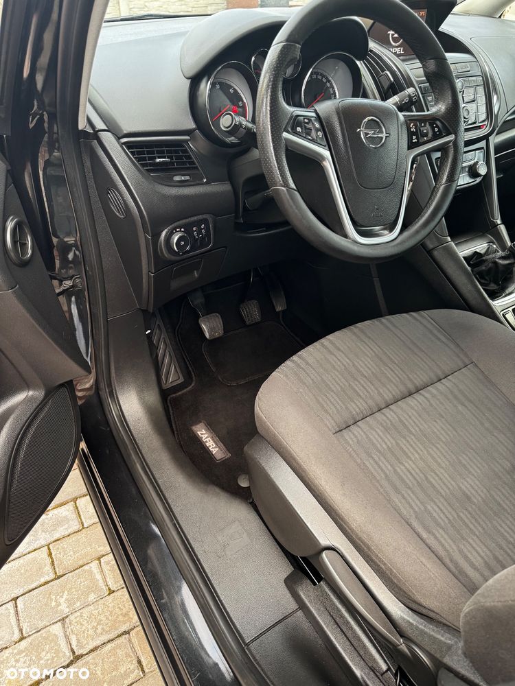 Opel Zafira 2.0 CDTI Enjoy - 10