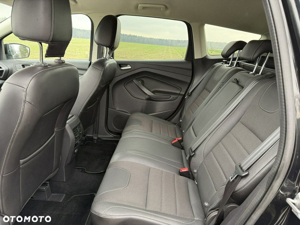 Ford Kuga 2.0 TDCi 4x2 Titanium - 8