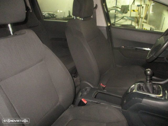 Carro MOT: 9HZ 9H01 CXVEL: MCD PEUGEOT 5008 T87 FASE 1 2010 1.6HDI 110CV 5P PRETO DIESEL - 6