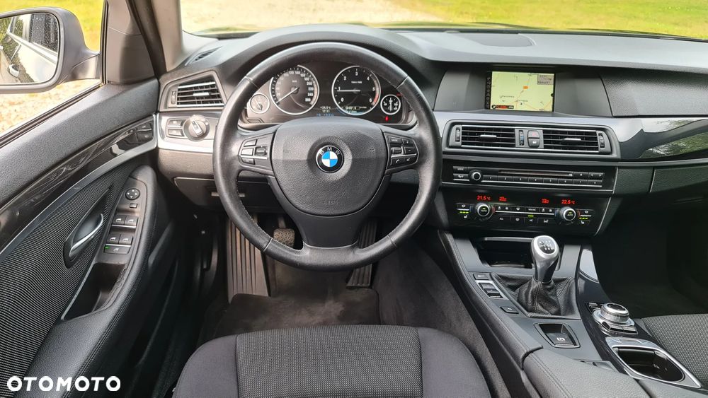 BMW Seria 5 520d - 17