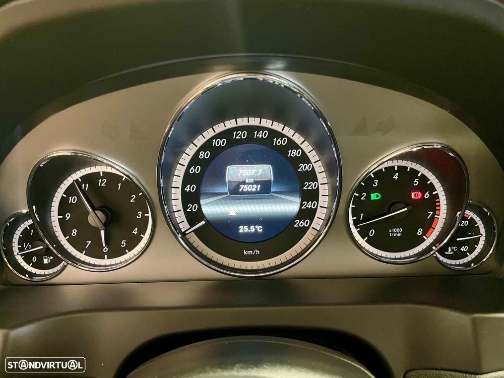 Mercedes-Benz E 200 CGi Elegance BlueEfficiency - 19